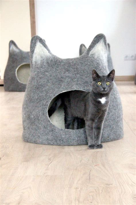 Cat Bed With Ears From Natural Grey Wool Felted Wool Cat Etsy Cat