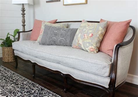 How much thread do i need to reupholster a couch with twenty yards of fabric? Best Fabric To Reupholster A Couch (With 5 Examples)