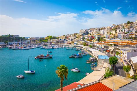 4 Things You Need To Know When Planning A Cruise To The Greek Islands