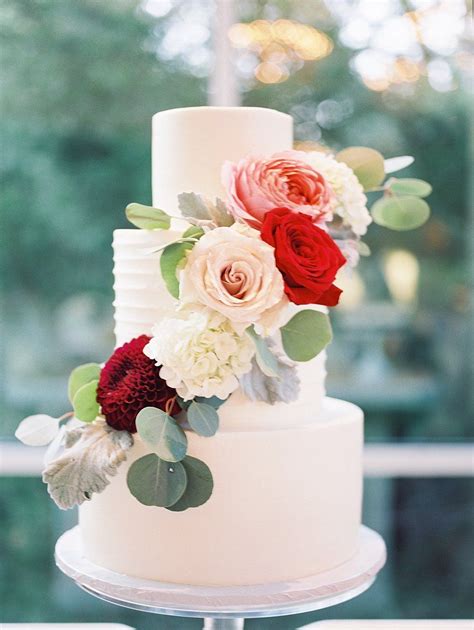 Wedding Cake With Fall Flowers Flower Photography