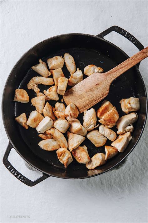 How To Cook Chicken Pieces In A Pan Laura Fuentes