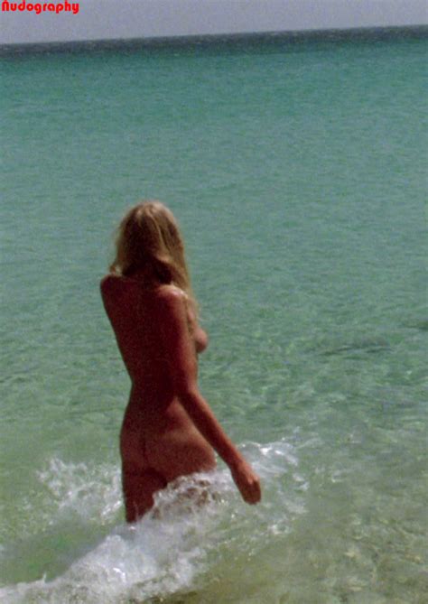 Daryl Hannah From Summer Lovers Picture 2019 7 Original Daryl Hannah Summer Lovers 1080p 13