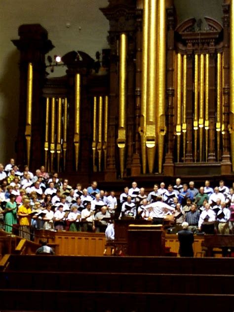 Mormon Tabernacle Choir (Choir) - Short History [More Photos]