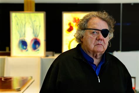 Chihuly Complements — And Sometimes Competes With — Nature At New York