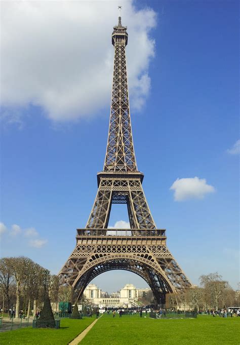 Tour Eiffel Wiki Nick Cutter Et Les Portes Du Temps