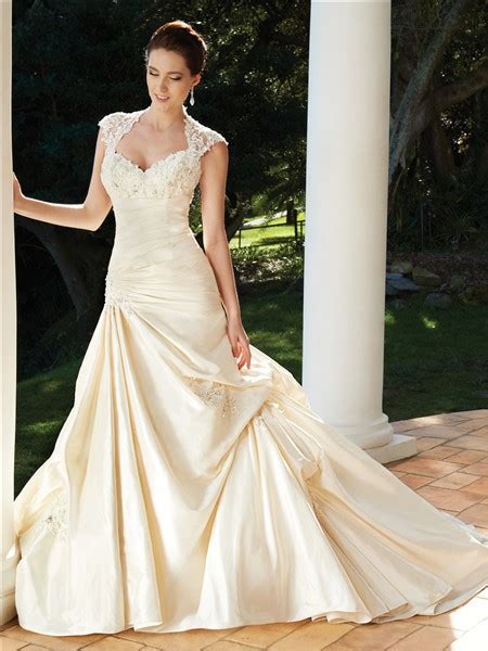 Find affordable wedding guest dresses, whether you need a casual summer dress or something more formal like an evening gown. A line cap sleeve chapel train backless champagne wedding ...