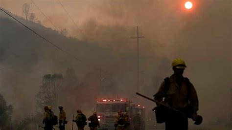 Rocky Fire Burns 65000 Acres Crosses Highway 20
