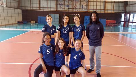 M13 Filles Cnm Charenton Volley Ball