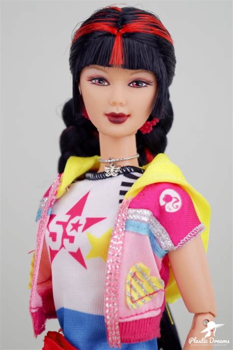 Plastic Dreams Dolls Barbie Et Miniatures Shooting Pop Asia