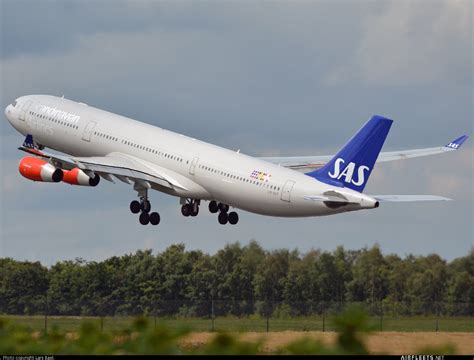 Sas Scandinavian Airlines Airbus A340 Ln Rkf Photo 37353 Airfleets