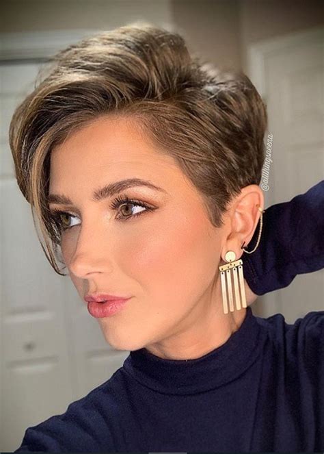 30 Best Short Pixie Haircut Design For Stylish Woman Page 9 Of 30