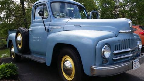 1952 International Harvester L120 Pickup Truck For Sale