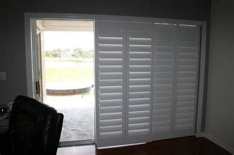 Choosing sliding door blinds should be suited with your style or your house type. Sliding glass door blinds | Sliding Door Blind Ideas ...