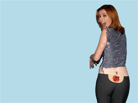 Alyson Hannigan Wallpapers Images Photos Pictures Backgrounds