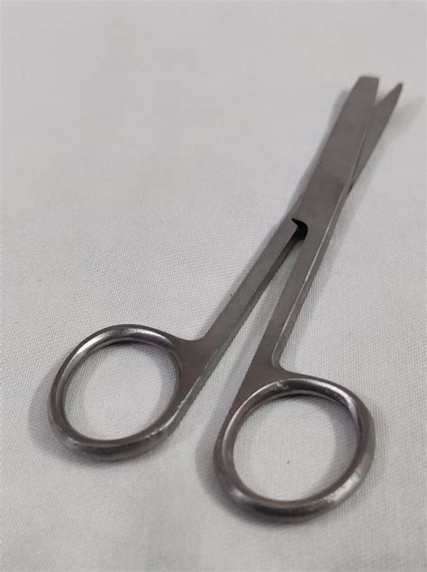 Stainless Steel 5inch Sharp Blunt Scissor For Hospital At Rs 150piece
