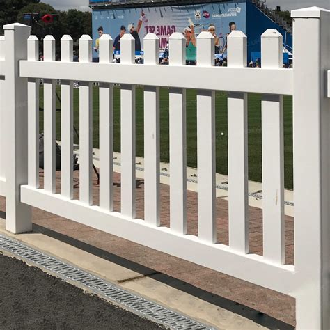 Straight 6 Ft W X 25 Ft H Picket Fence Panel Simple Fencing