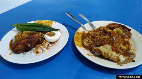Nasi kandar is plain steamed rice served with numerous types of curry to suit your preference alongside with many other dishes such as fried if you are in penang, try to give this deen nasi kandar a shot. Deen Maju Nasi Kandar Paling Sedap Di Penang - MyRujukan
