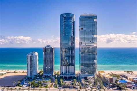 Bentley Residences At Sunny Isles Beach Pre Order Condos Condos Pre