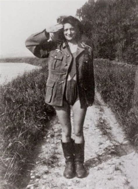 26 Pictures Some Are Shocking Of Nazi Collaborator Girls