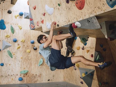 15 Best Indoor Rock Climbing And Bouldering In Melbourne Man Of Many