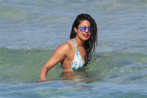 Priyanka Chopra Hd Miami Beach Bikini Images 2017