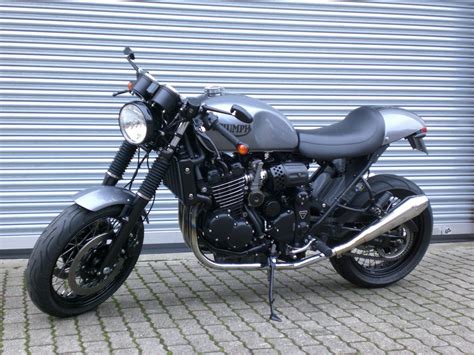 Racer.low mile bike that needs nothing. Thunderbird Grey 900 - RocketGarage - Cafe Racer Magazine
