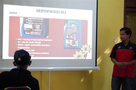 Abmas Its Gelar Pelatihan Dan Servis Motor Di Desa Pojok Its News