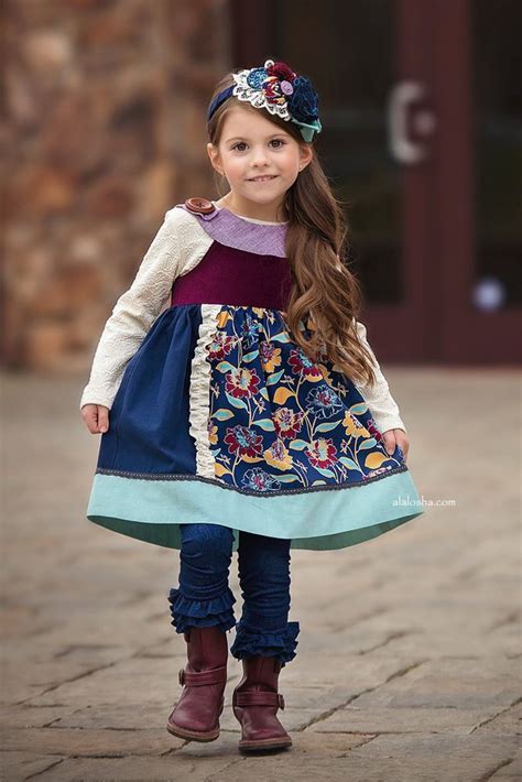 Alalosha Vogue Enfants Must Have Of The Day Meet The New Holiday