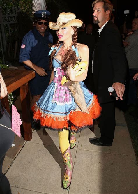 The Best Celebrity Halloween Costumes Of 2015 Scene Fashion