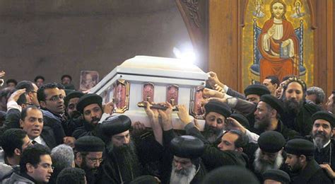 Thousands Mourn Coptic Pope In Cairo The New York Times