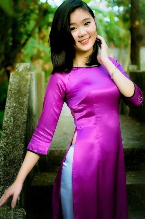 Pin By Bahattin Kayapinar On Asyali Güzel Kadınlar Vietnamese Long Dress Celebrity Dresses