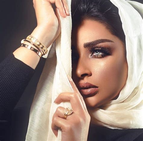 Stunning Eyes Gorgeous Beautiful Dolls Beautiful Women Weekend Top Arabian Beauty Women
