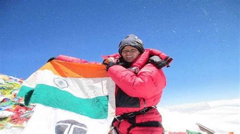 Bachendri Pal First Indian Woman To Summit Mount Everest Inspiring Personalities Women India