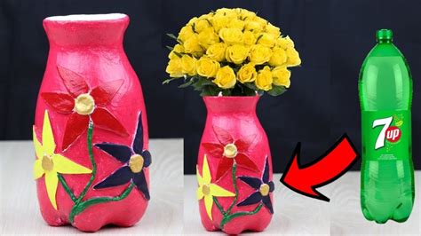 Diy Flower Vase Out Of Plastic Bottle Plastic Bottle Flower Vase