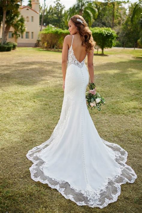 Stella York 7118 Sleek And Sexy Wedding Gown With Shaped Train Taffeta And Lace