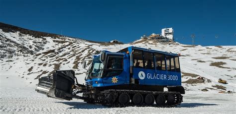 Snow Bus Glacier3000