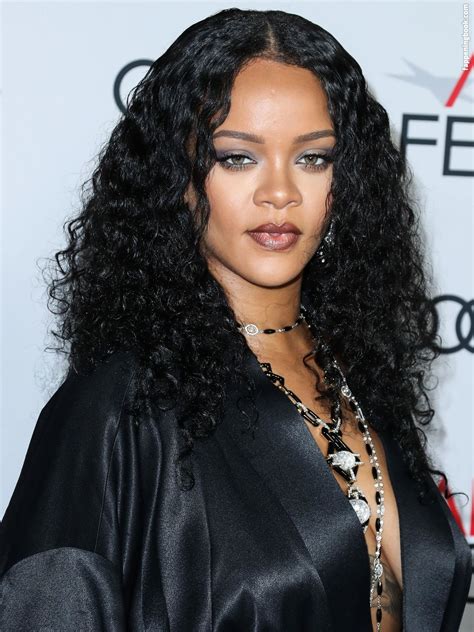 Rihanna Nude The Fappening Photo Fappeningbook