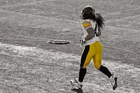 Troy Polamalu One Of The Greatest Steelers Ever And A Greater Man