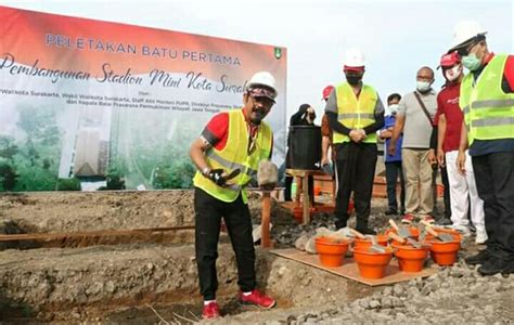 Pembangunan Stadion Mini Surakarta Dimulai Pemerintah Provinsi Jawa My Xxx Hot Girl