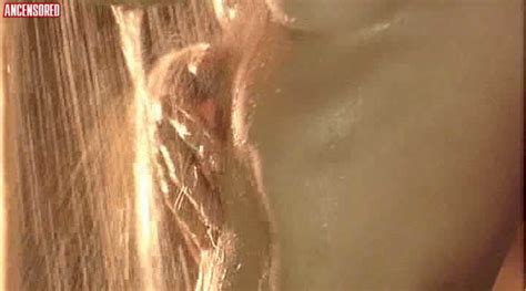 Kelly Rowan Desnuda En Candyman Farewell To The Flesh