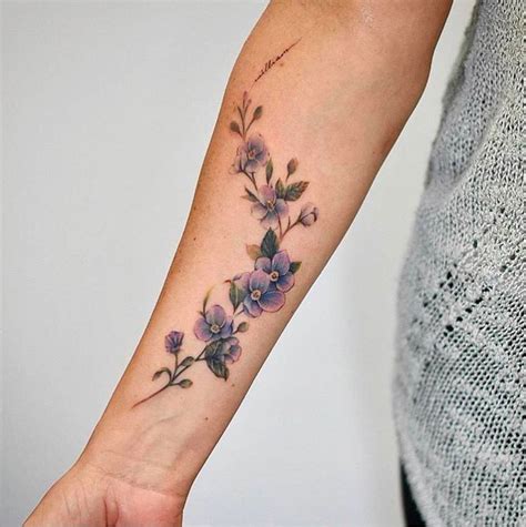 20 beautiful wrist tattoo ideas flower wrist tattoos vine tattoos cool small tattoos
