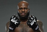 Check out the UFC's Derrick Lewis' rough Astros first pitch attempt