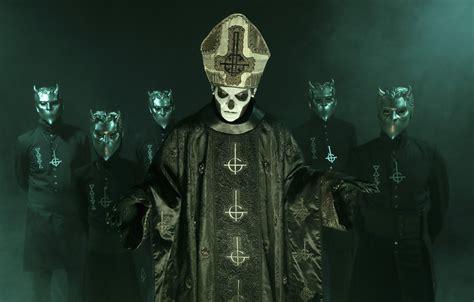 ¡dame Diez Papa Emeritus Iii Tendrá Su Propia Figura De Acción