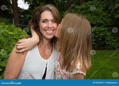 Madre e hija se follan entre sí Cerebro del blog