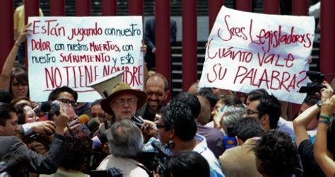 México no consolida su democracia analistas partidos medios y una