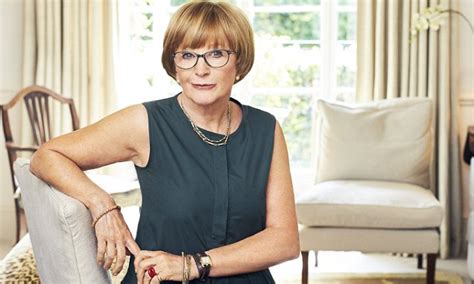 Anne Robinson Says Sex Is Still Interesting At 73 Daily Mail Online