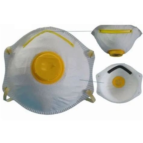 Reusable N95 Cup Respirator Face Mask Number Of Layers 5 Layers At Rs