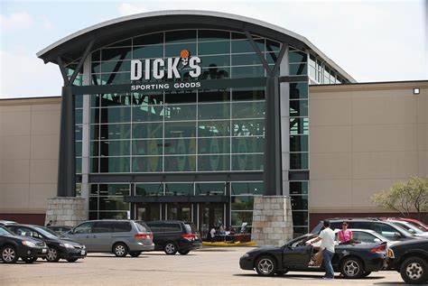 Walmart Joins Dicks Sporting Goods In Tighter Limits On Gun Sales Kuac
