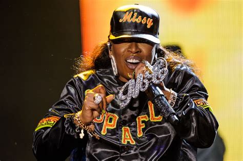 Press Play Missy Elliott Is Back And Her New Video ‘wtf Is Everything