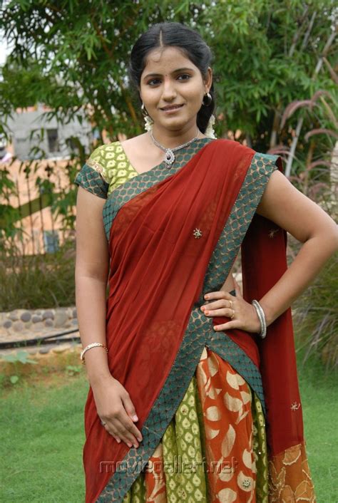 Telugu Actress Anusha Photos Stills In Half Saree